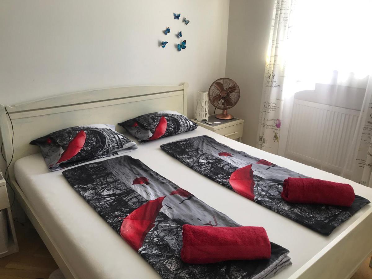 Fantastic Apartment In The City Center 프라하 외부 사진