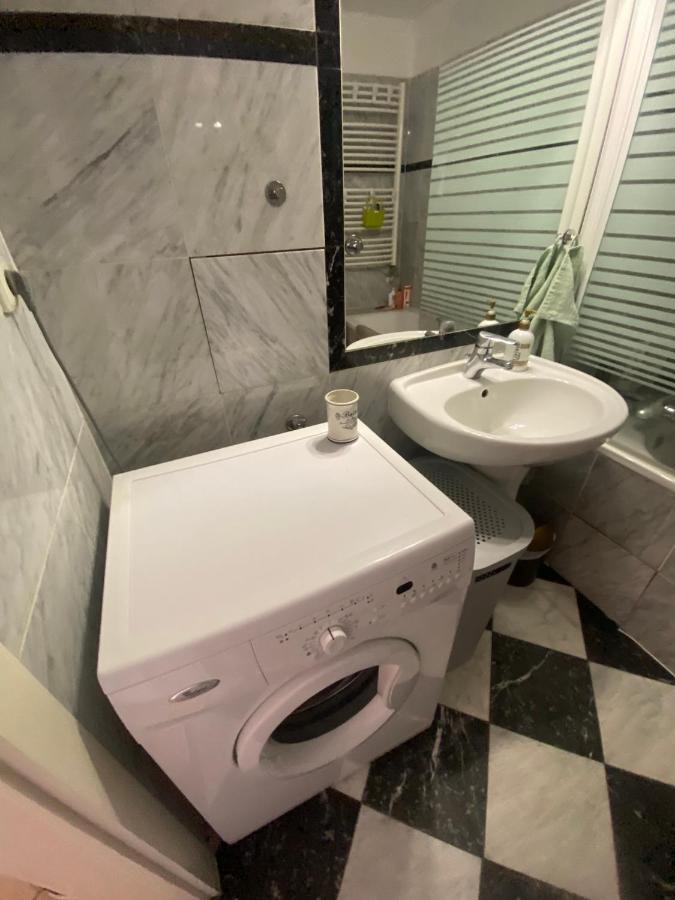 Fantastic Apartment In The City Center 프라하 외부 사진