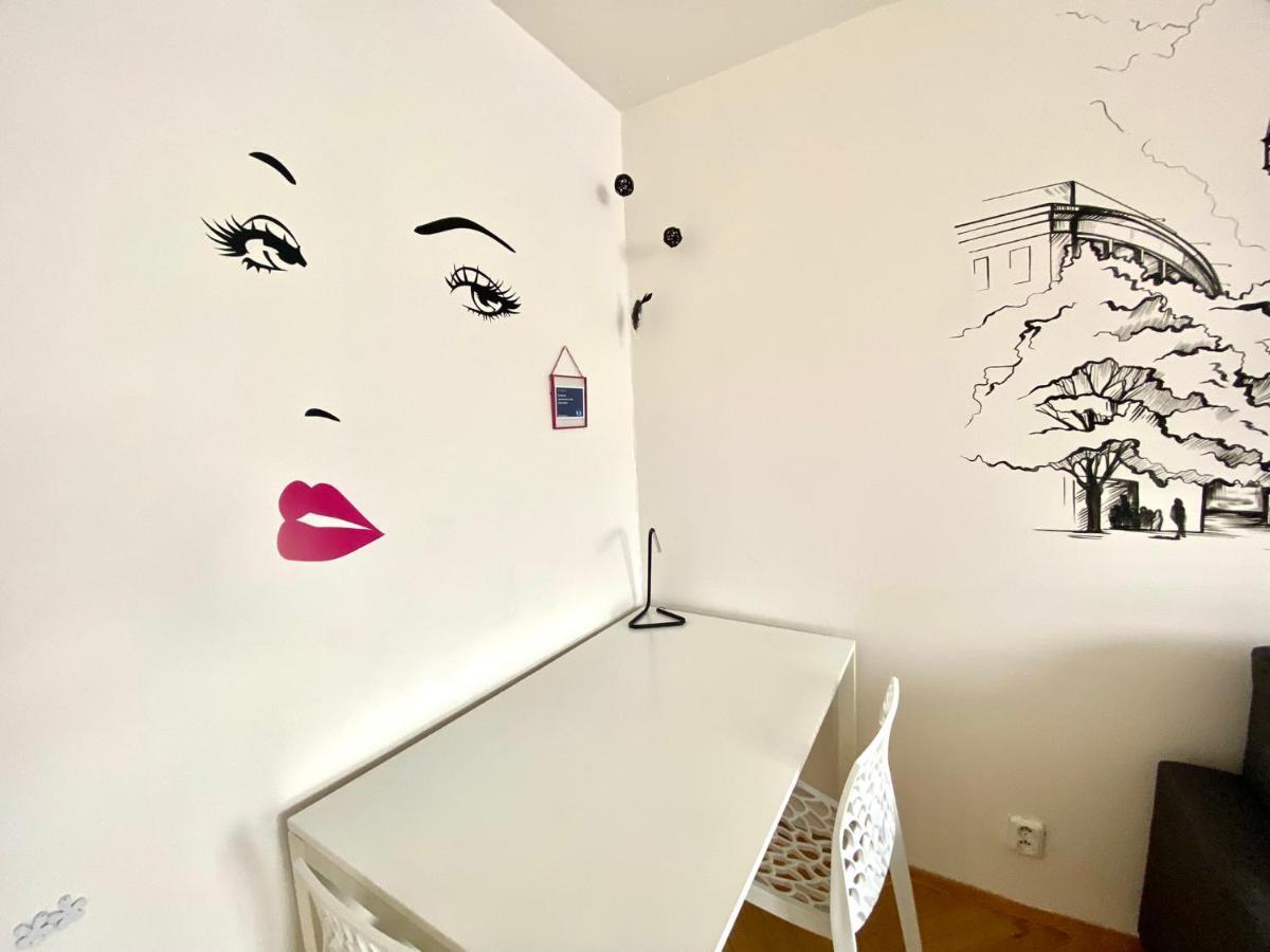 Fantastic Apartment In The City Center 프라하 외부 사진