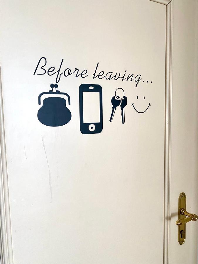 Fantastic Apartment In The City Center 프라하 외부 사진