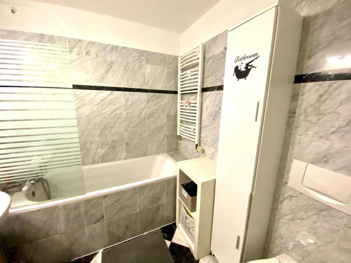 Fantastic Apartment In The City Center 프라하 외부 사진